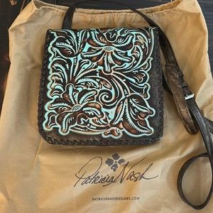 Patricia Nash Tooled Turquoise Granada Crossbody purse